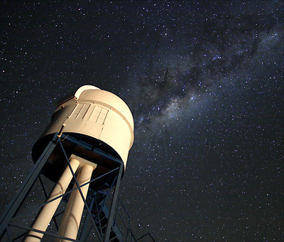 Rooisand Kuppel im Mondlicht
